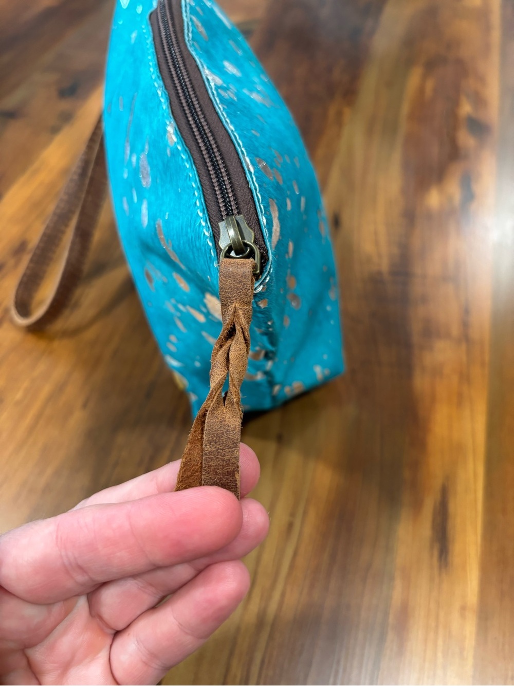 American Darling Turquoise Cowhide Leather Zipper Clutch w brown trim and strap - Picture 4 of 9
